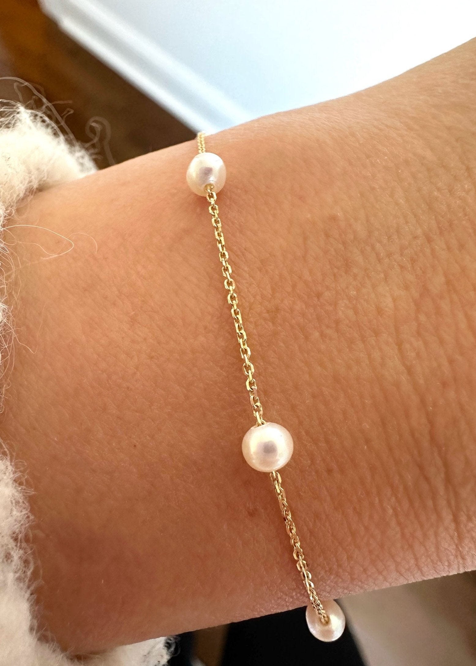 Pearl Bracelet - 10k Gold