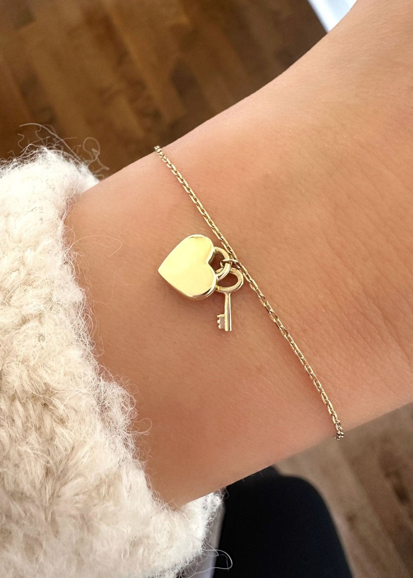 Heart + Locket Bracelet - 10k Gold
