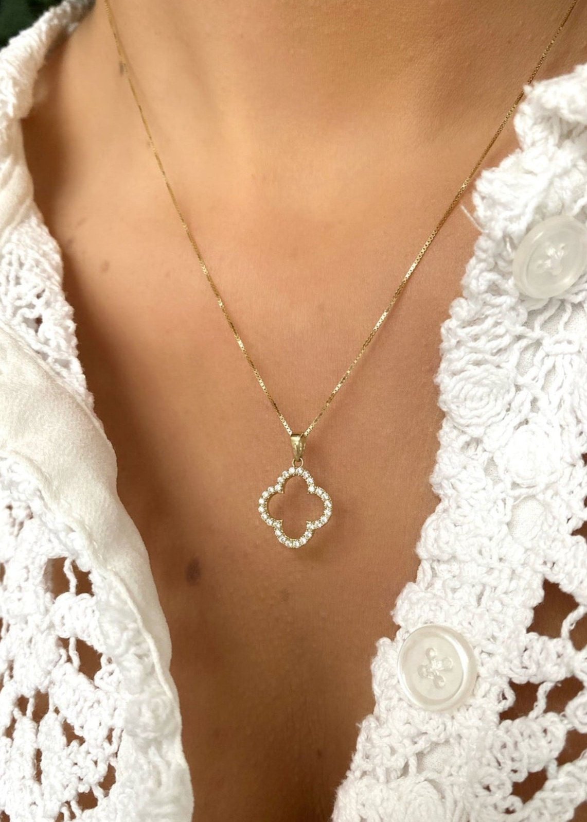 Clover Pendant (10k Solid Gold)
