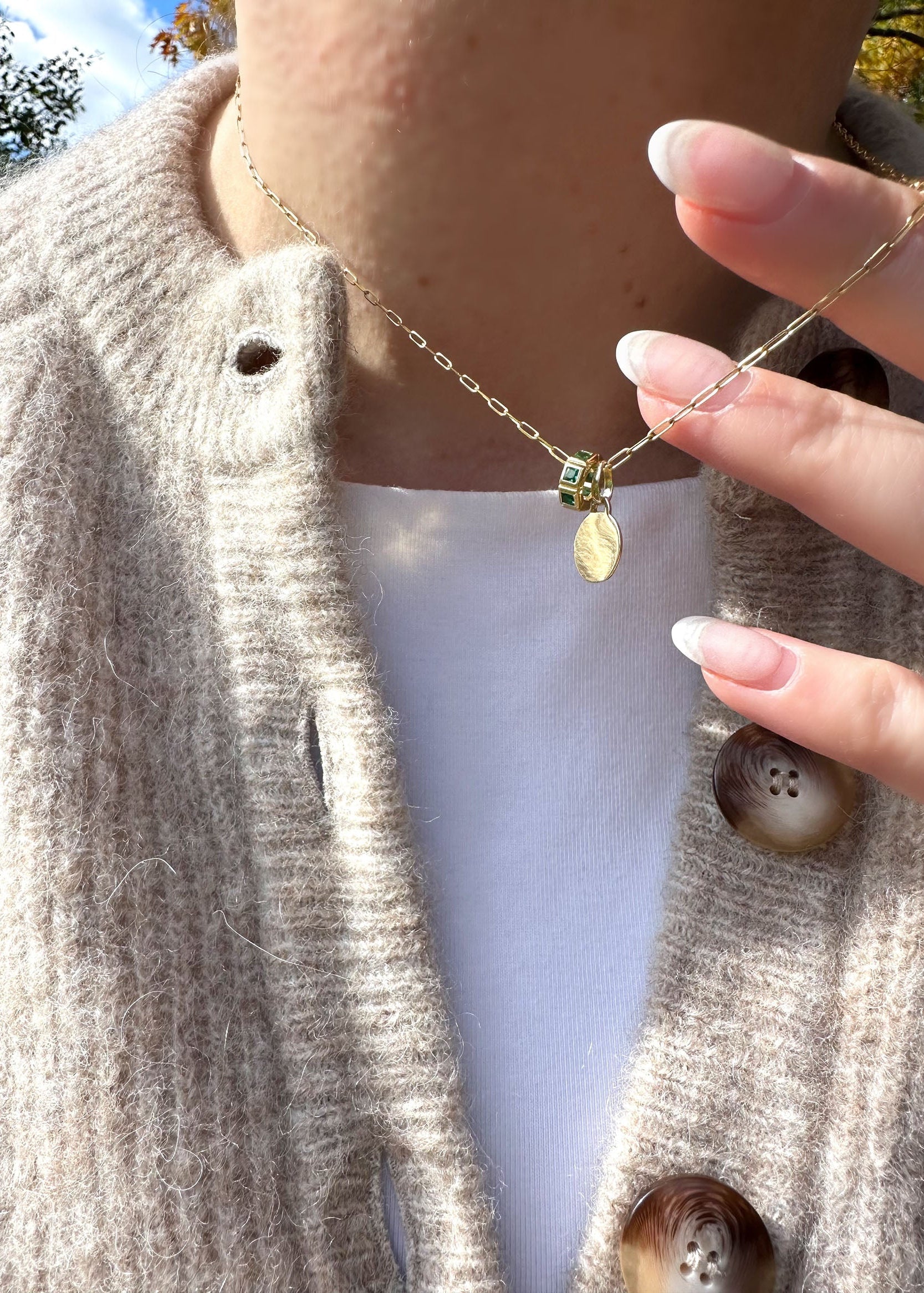 Villa Pendant (9mm) - 10k Gold