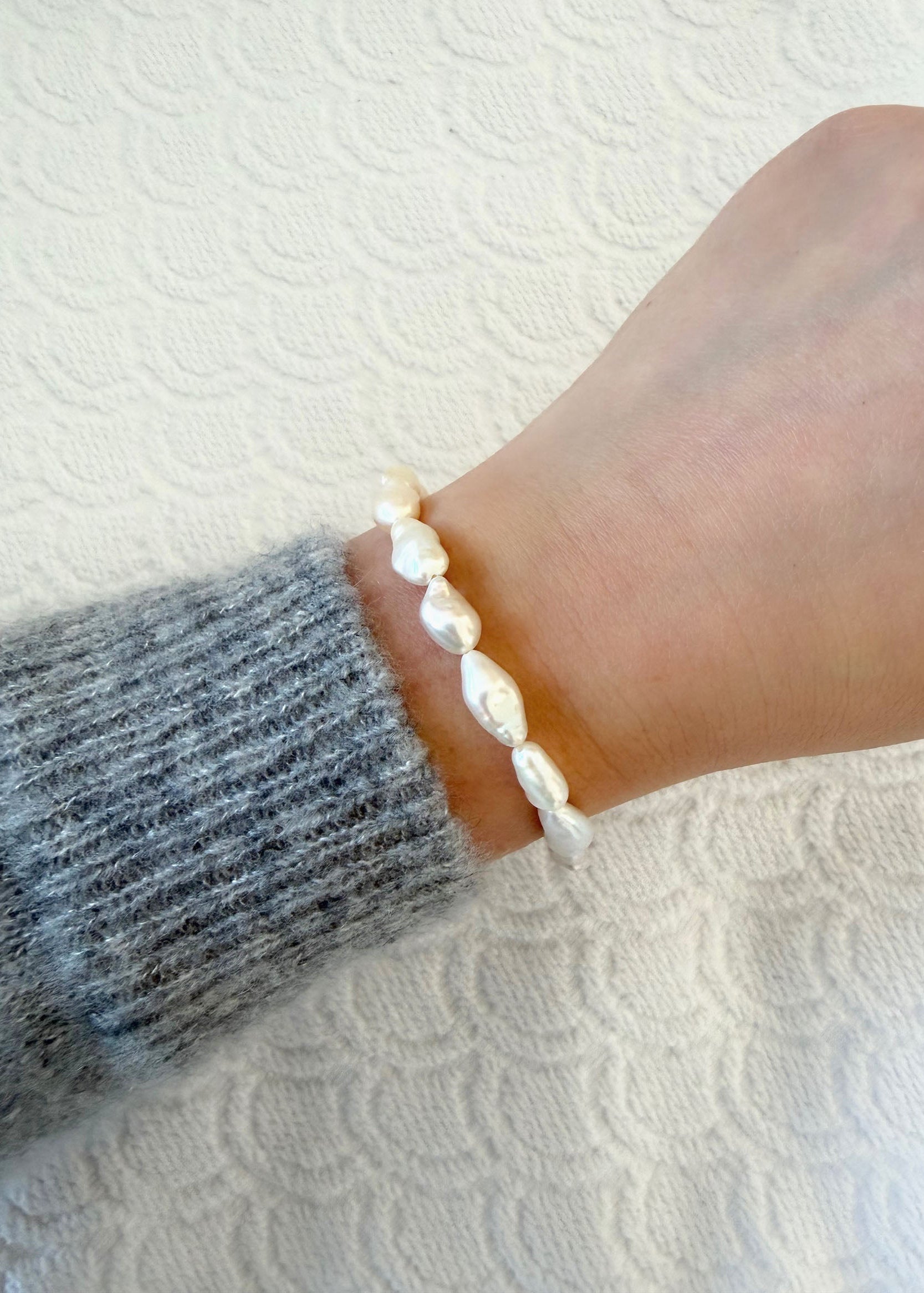 Pearl Bracelet (Stretchy)