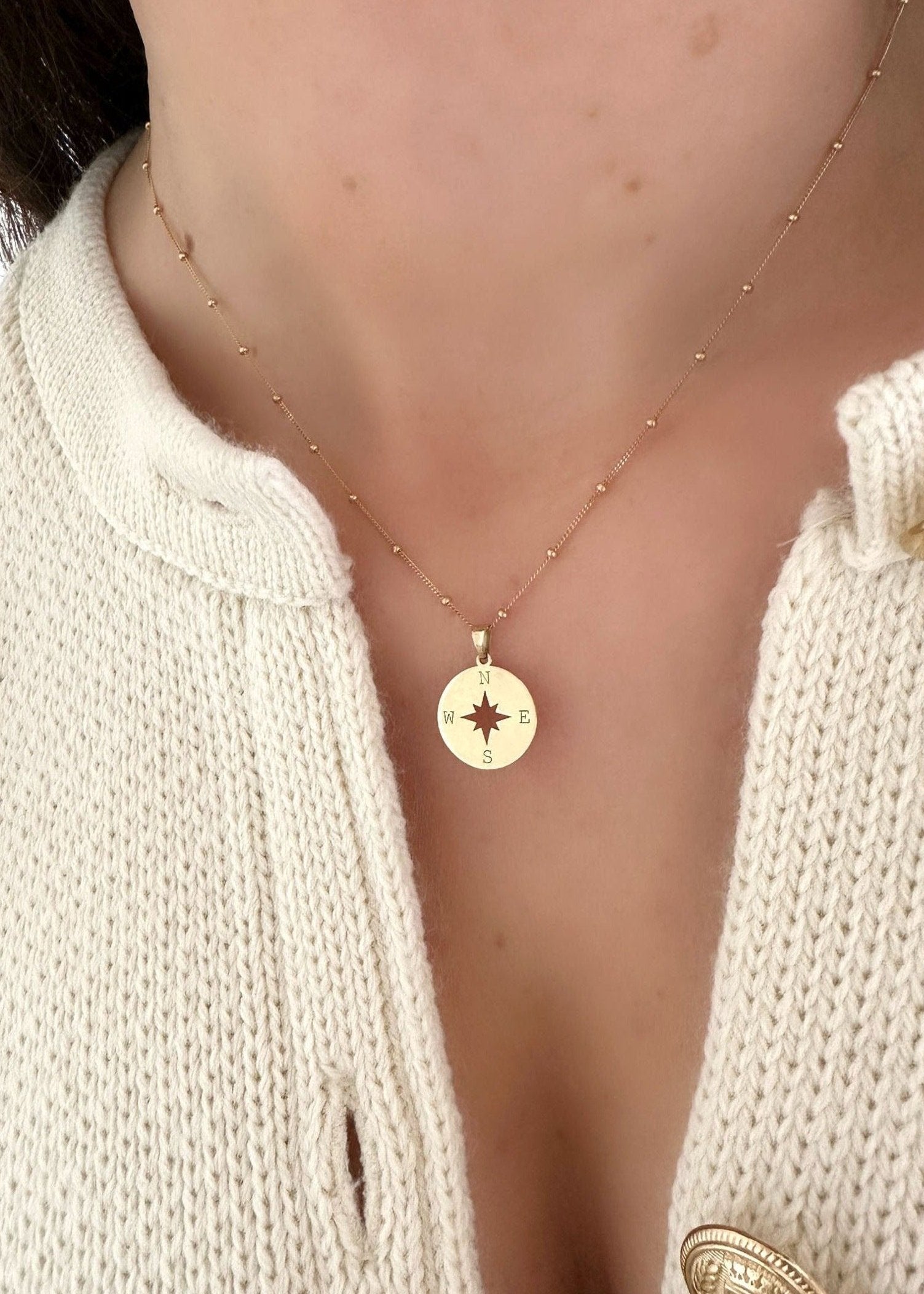 Compass Pendant (10k Solid Gold)