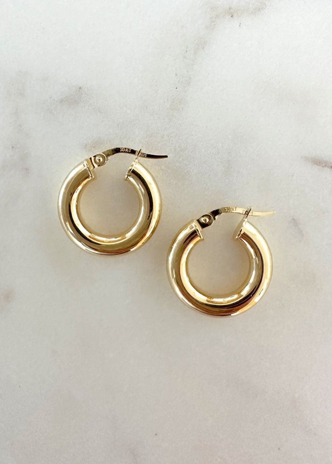 Lake Hoops (10k Solid Gold)