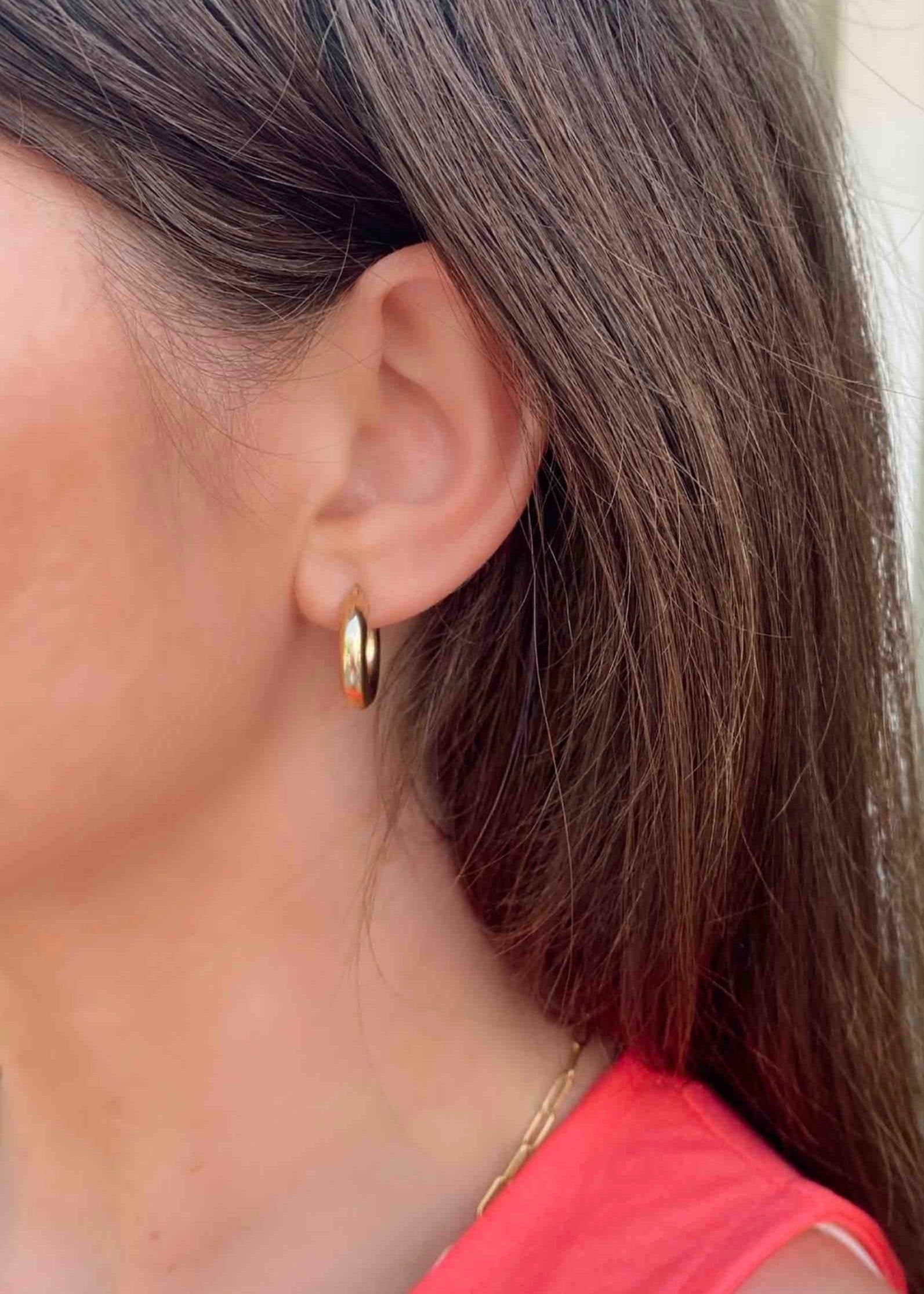 Lake Hoops (10k Solid Gold)